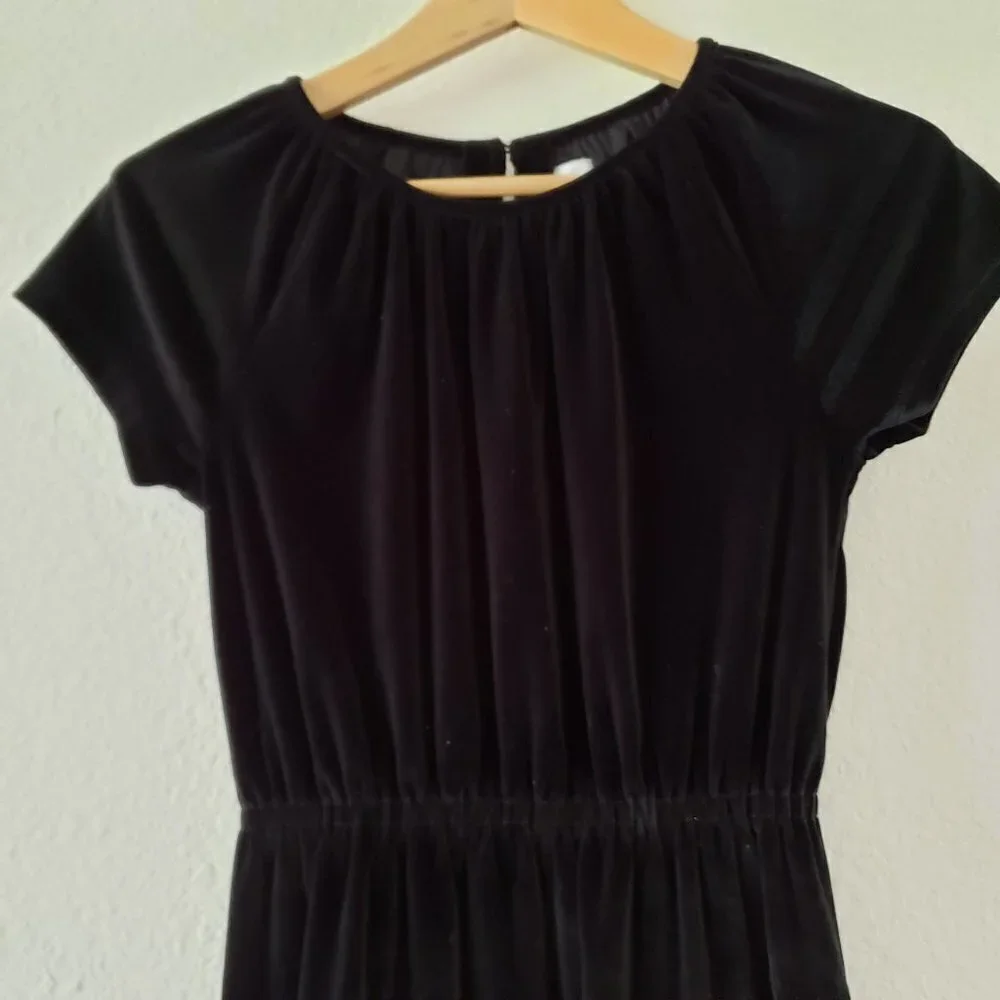 Gap Kids Girls Black Velvet Keyhole Tiered Dress - Size L (10)